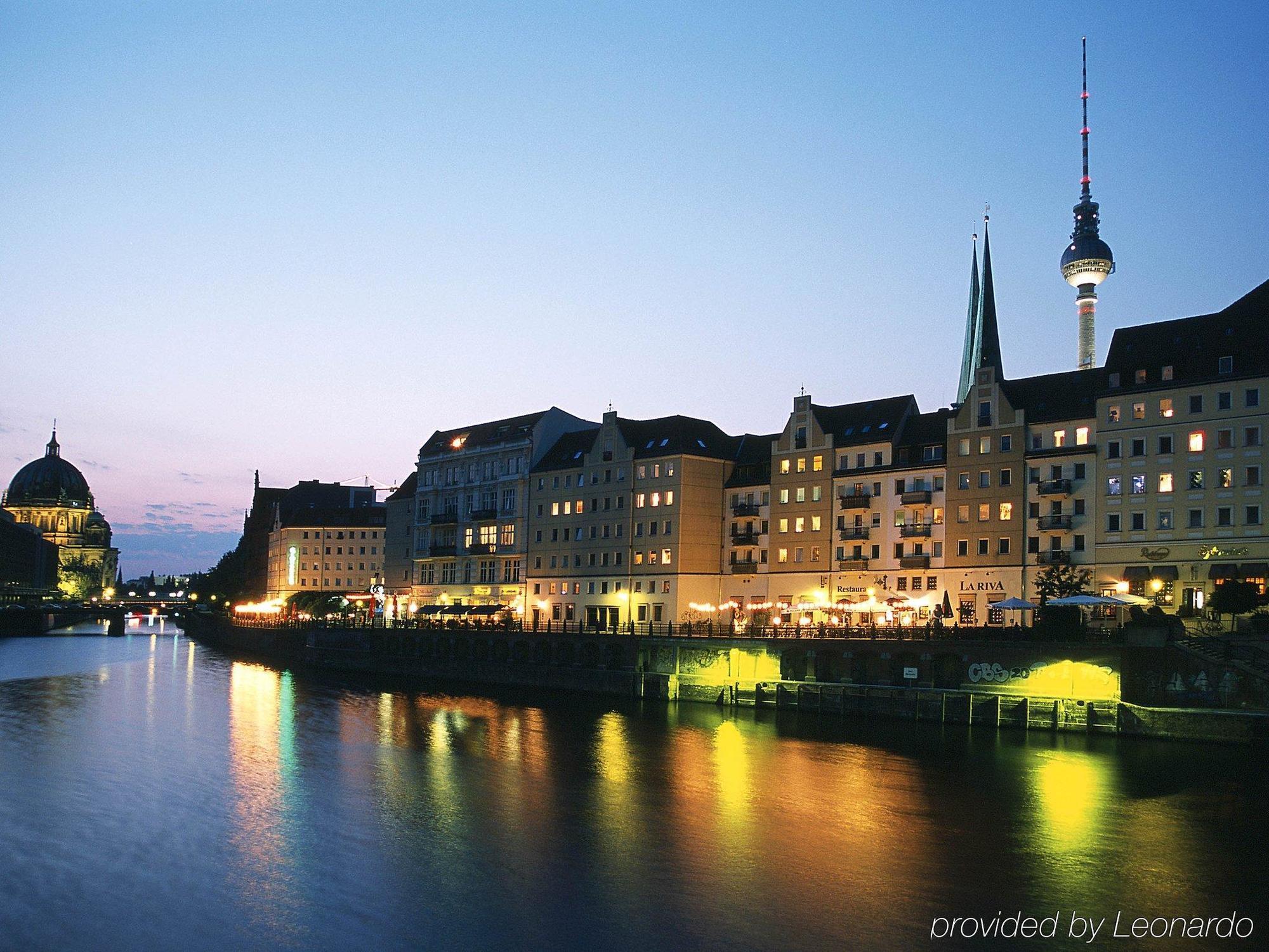 Ibis Styles Berlin City Ost Экстерьер фото