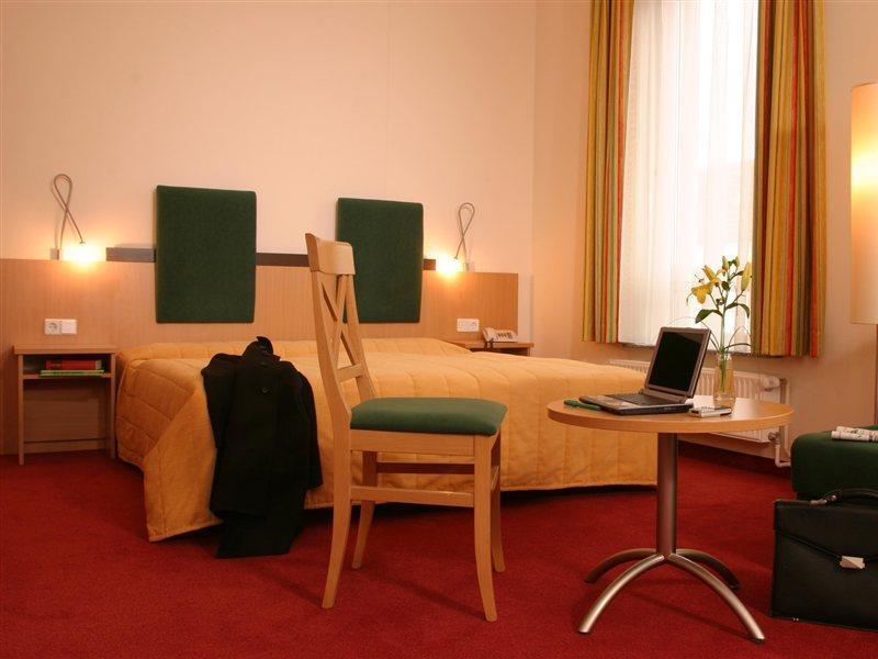 Ibis Styles Berlin City Ost Экстерьер фото